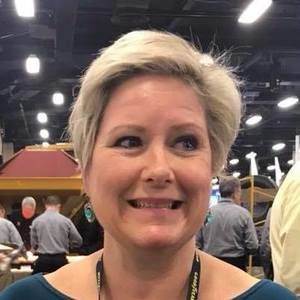 Meet your Posher, Cindy